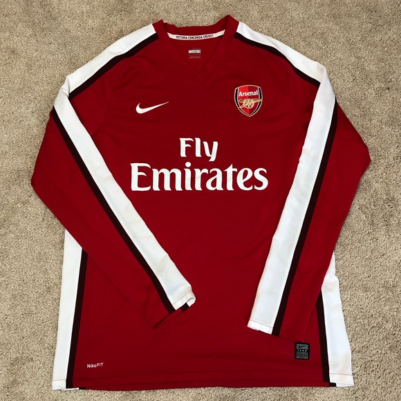 nike arsenal fly emirates